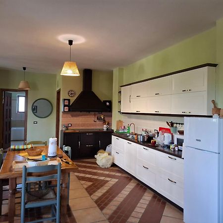 Villa Mugs Ljaknasi Exteriér fotografie