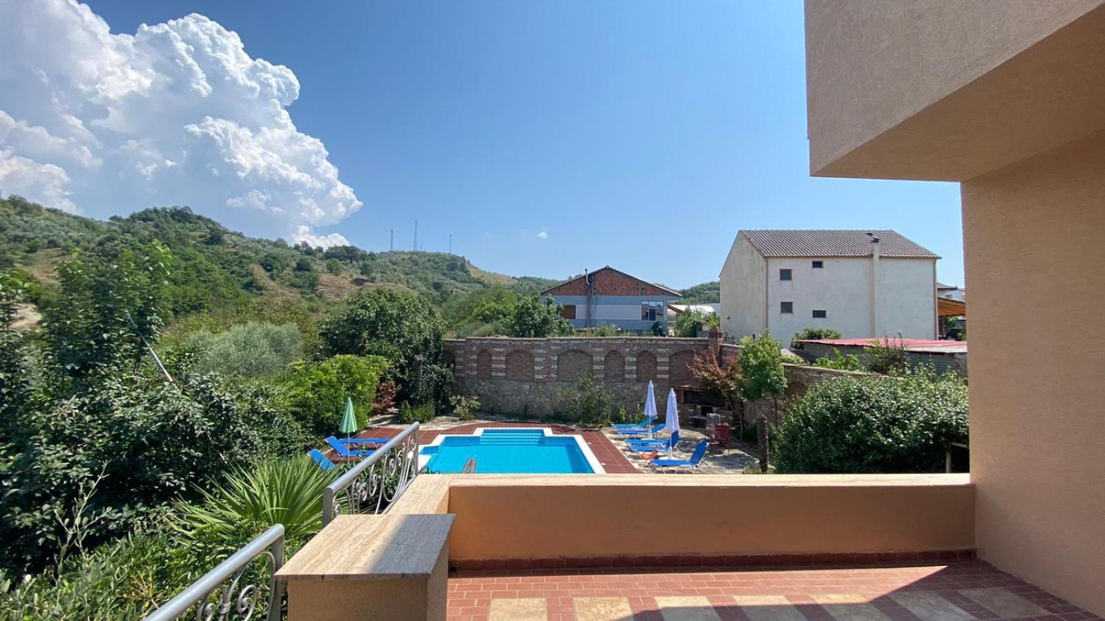 Villa Mugs Ljaknasi Exteriér fotografie